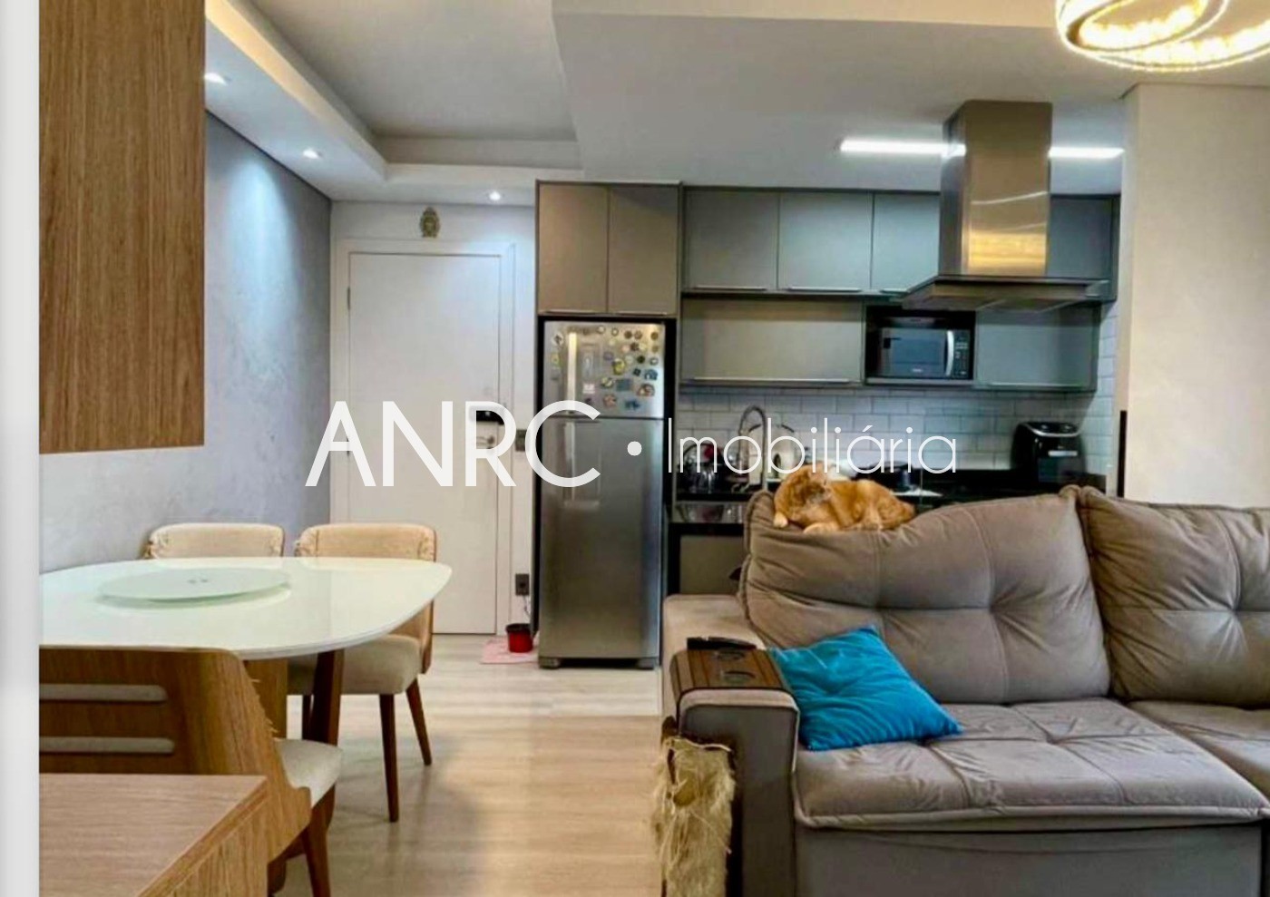 Apartamento à venda com 2 quartos, 61m² - Foto 6