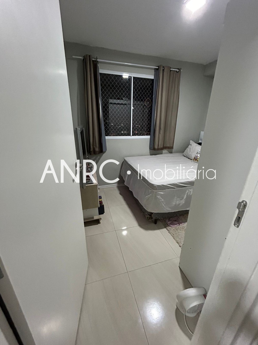 Apartamento à venda com 2 quartos, 43m² - Foto 19