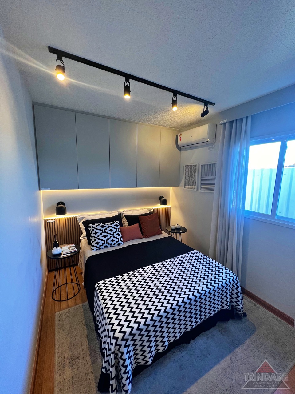 Apartamento à venda com 2 quartos, 42m² - Foto 12