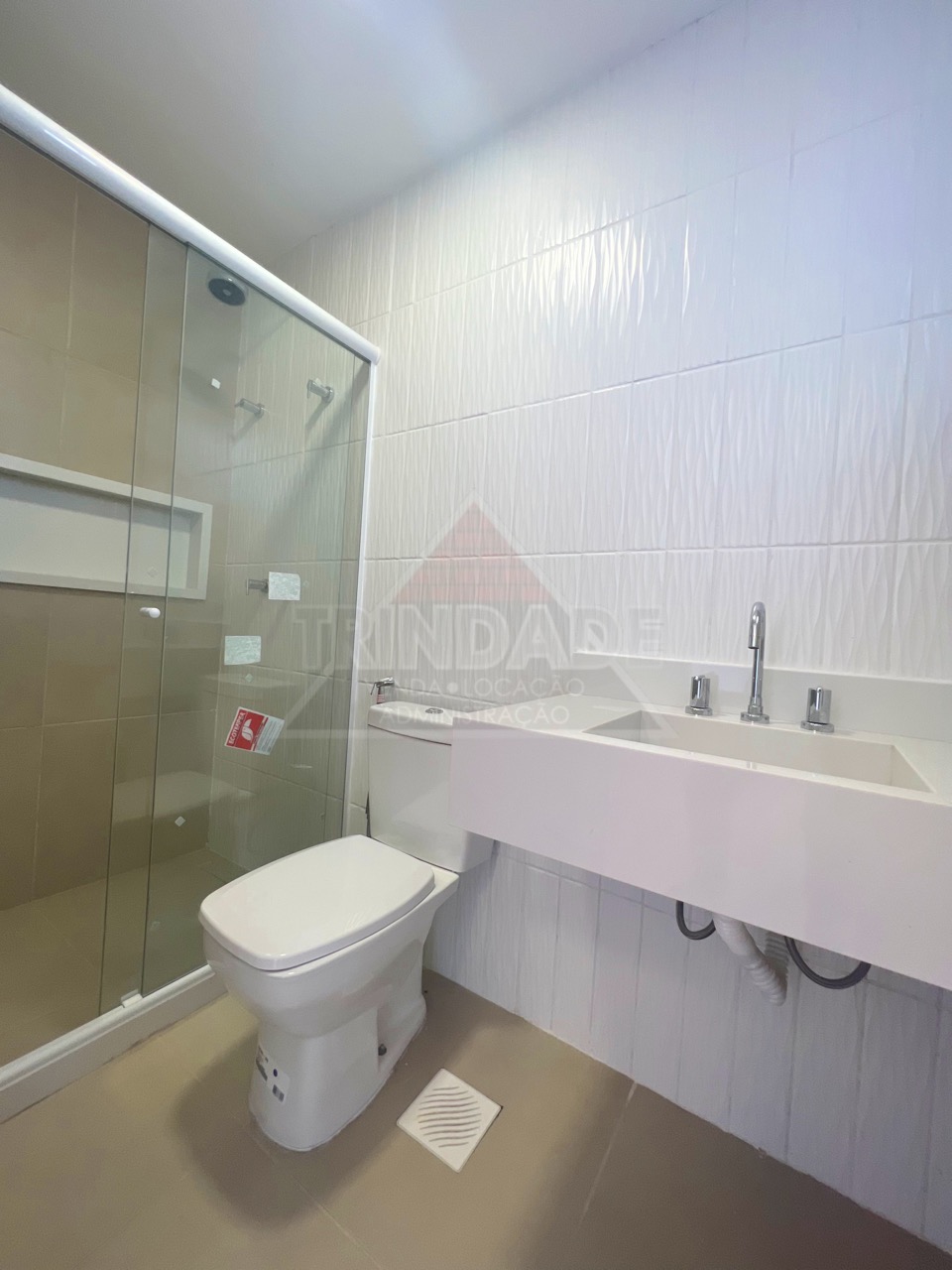 Casa à venda com 4 quartos, 180m² - Foto 14