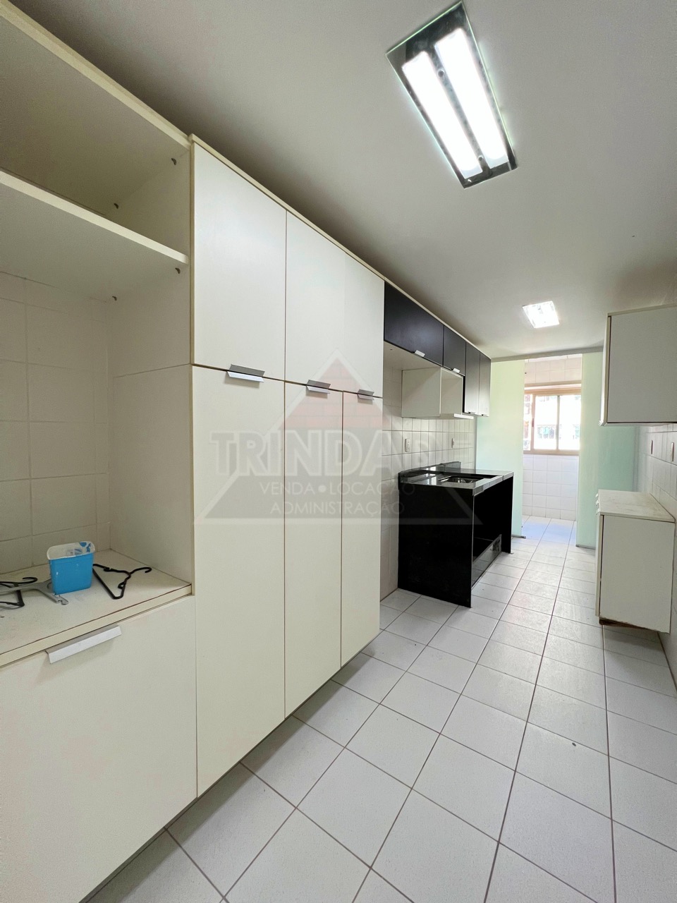 Apartamento à venda com 3 quartos, 104m² - Foto 17