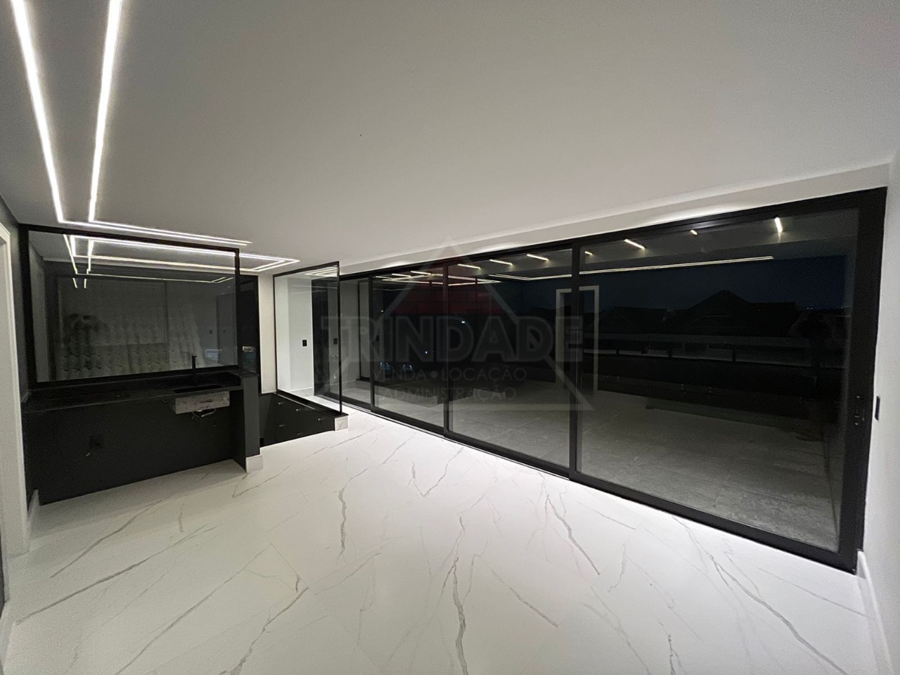 Casa à venda com 5 quartos, 500m² - Foto 16