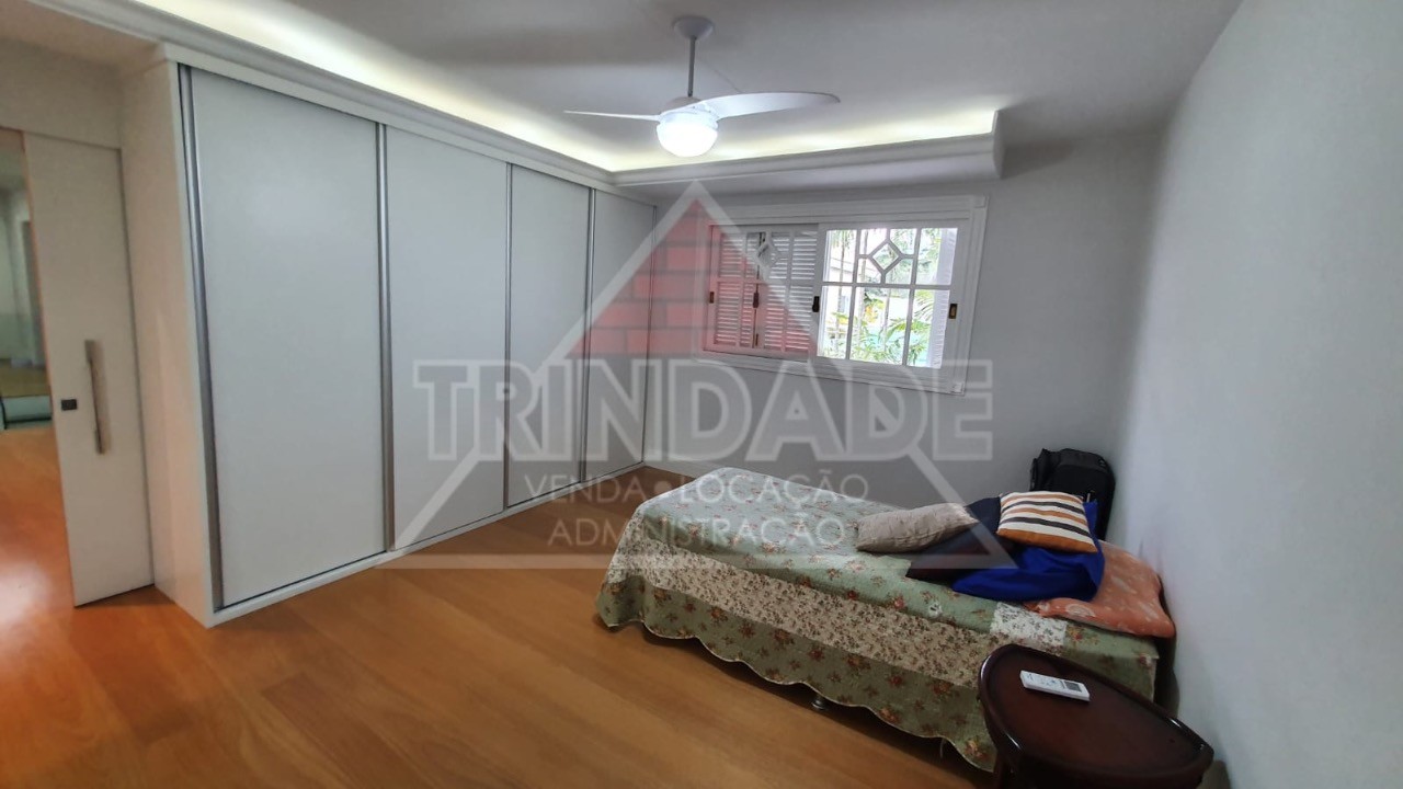 Casa à venda com 6 quartos, 573m² - Foto 4