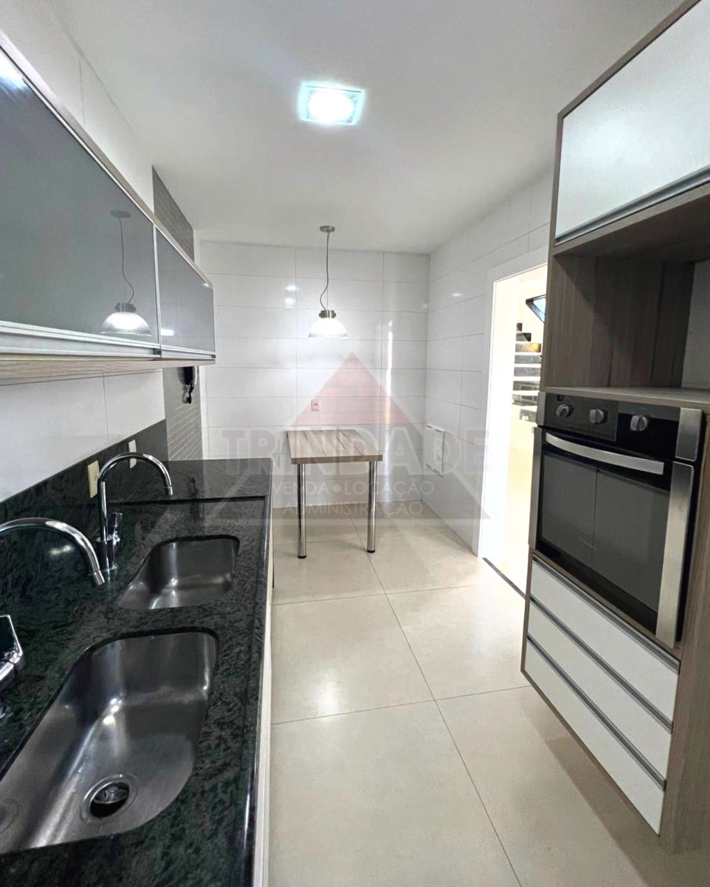 Casa à venda com 3 quartos, 300m² - Foto 19