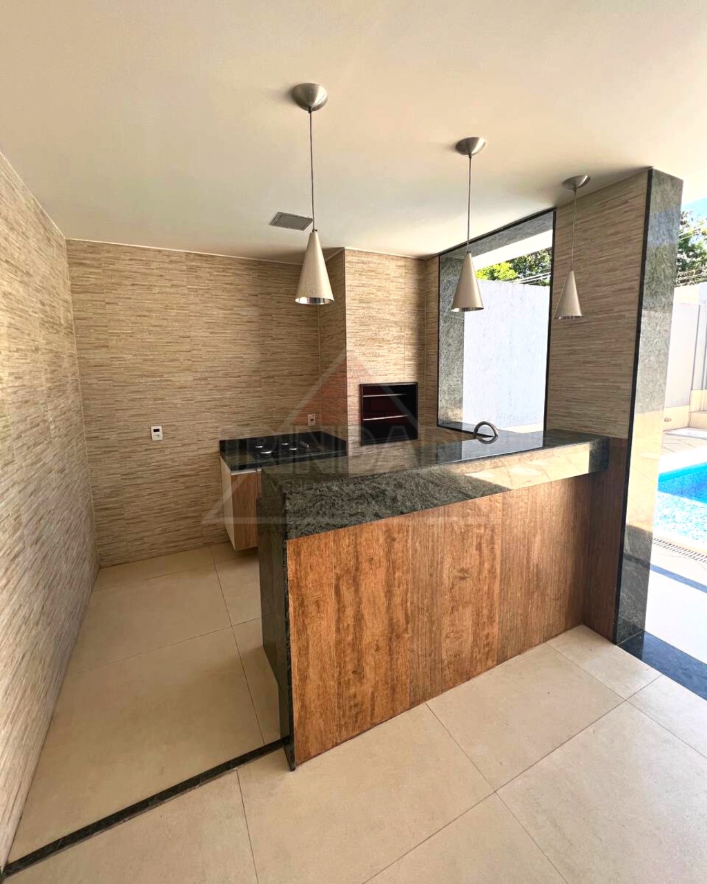 Casa à venda com 3 quartos, 300m² - Foto 15