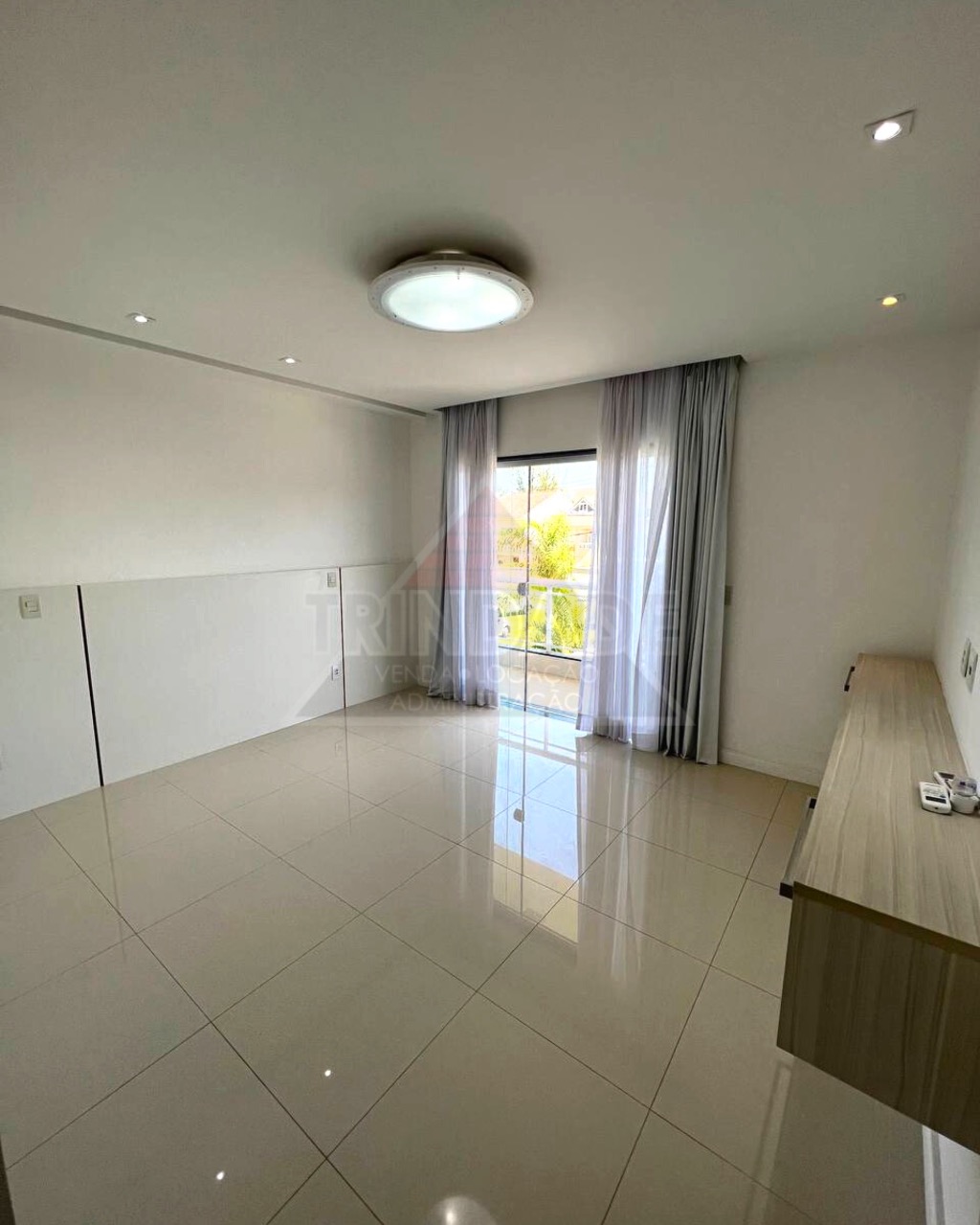 Casa à venda com 3 quartos, 300m² - Foto 23