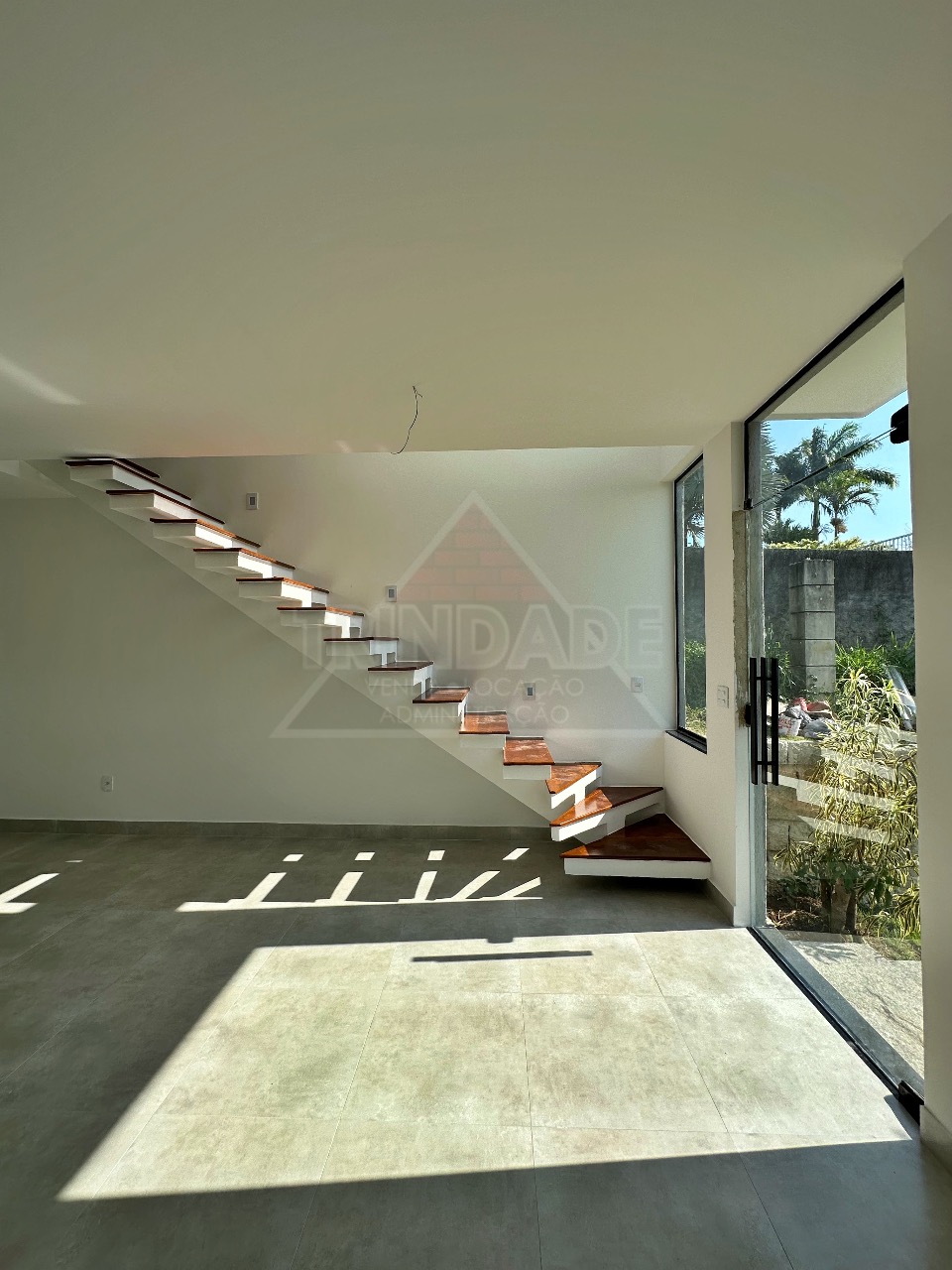 Casa à venda com 3 quartos, 160m² - Foto 5