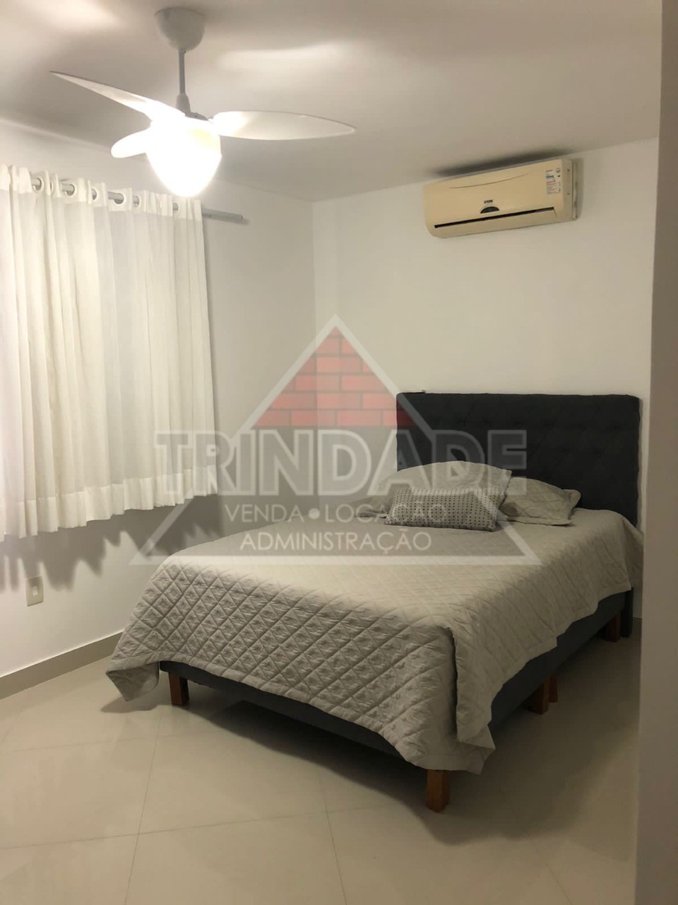 Casa à venda com 3 quartos, 200m² - Foto 18