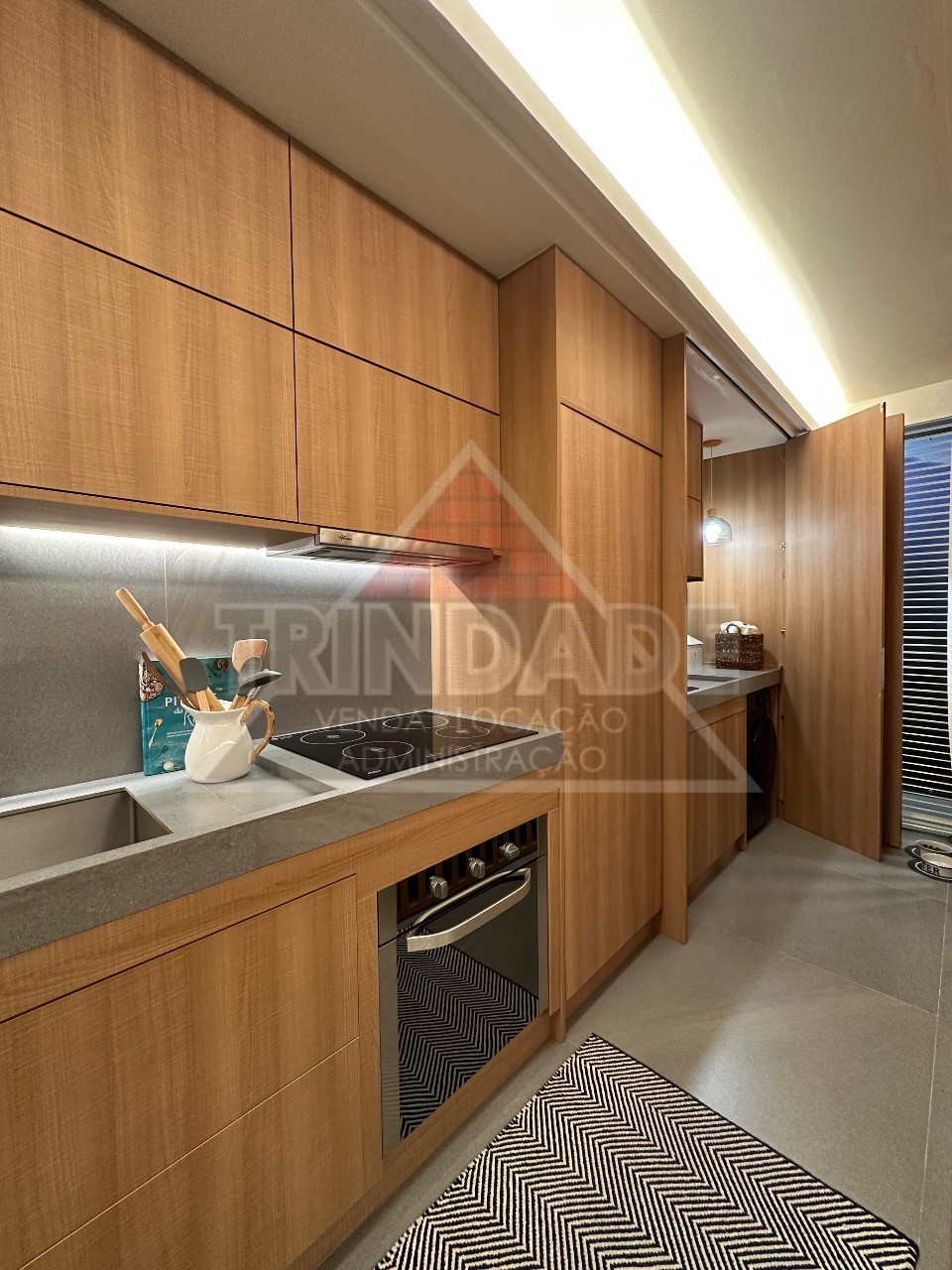 Apartamento à venda com 2 quartos, 55m² - Foto 2