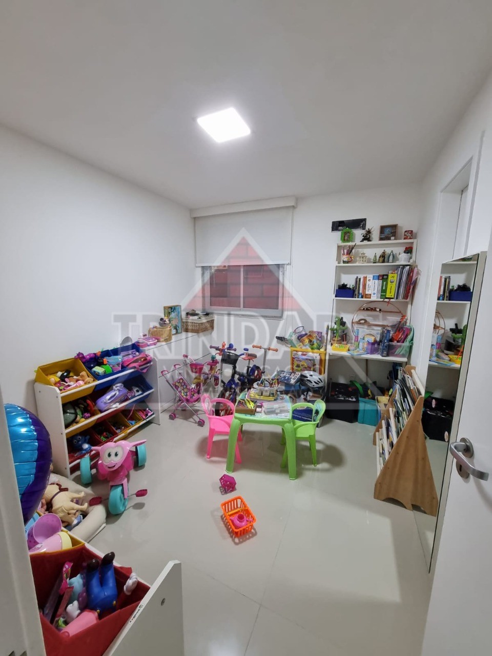 Apartamento à venda com 3 quartos, 101m² - Foto 10