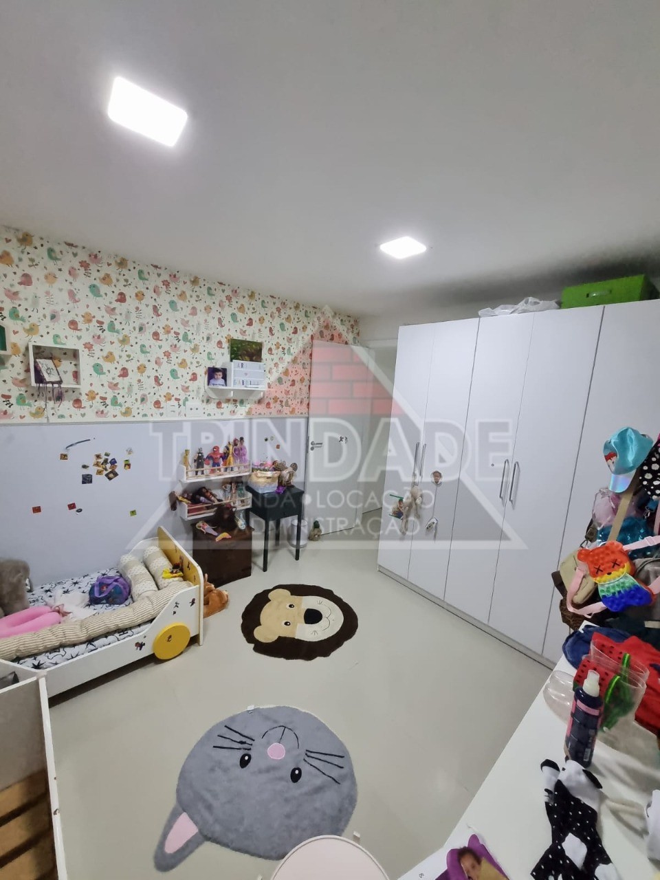 Apartamento à venda com 3 quartos, 101m² - Foto 9