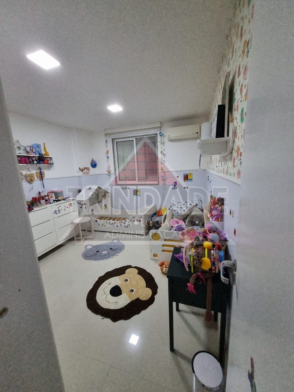 Apartamento à venda com 3 quartos, 101m² - Foto 3