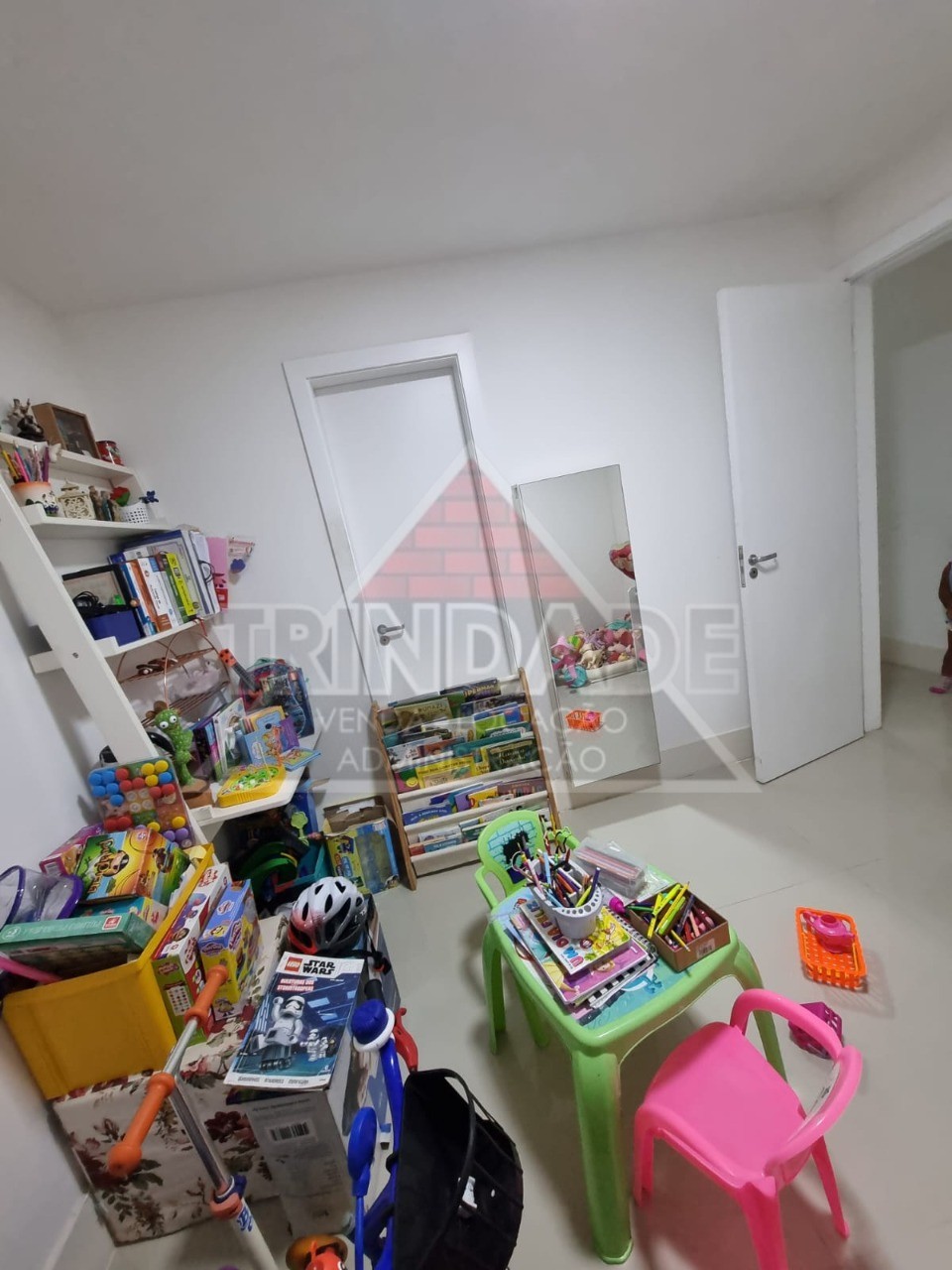 Apartamento à venda com 3 quartos, 101m² - Foto 7