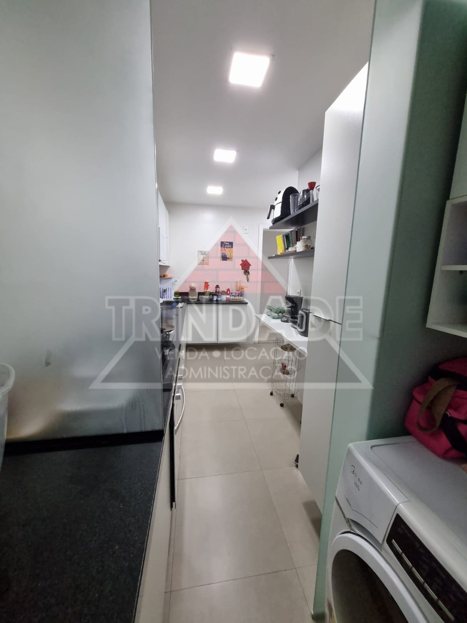 Apartamento à venda com 3 quartos, 101m² - Foto 17