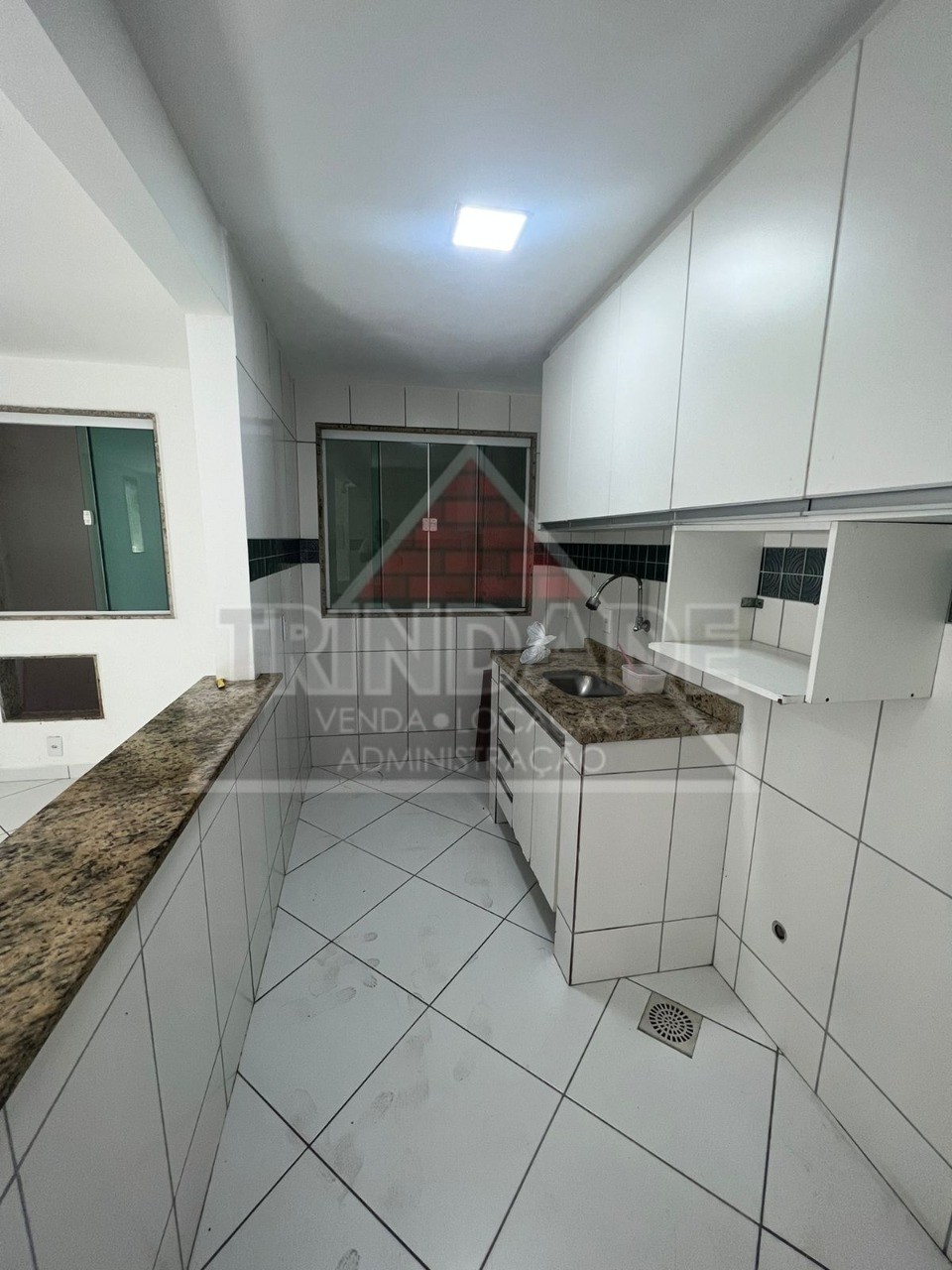 Apartamento para alugar com 2 quartos, 50m² - Foto 2