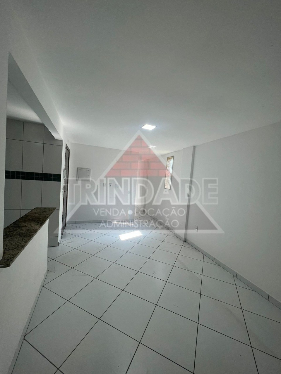 Apartamento para alugar com 2 quartos, 50m² - Foto 4