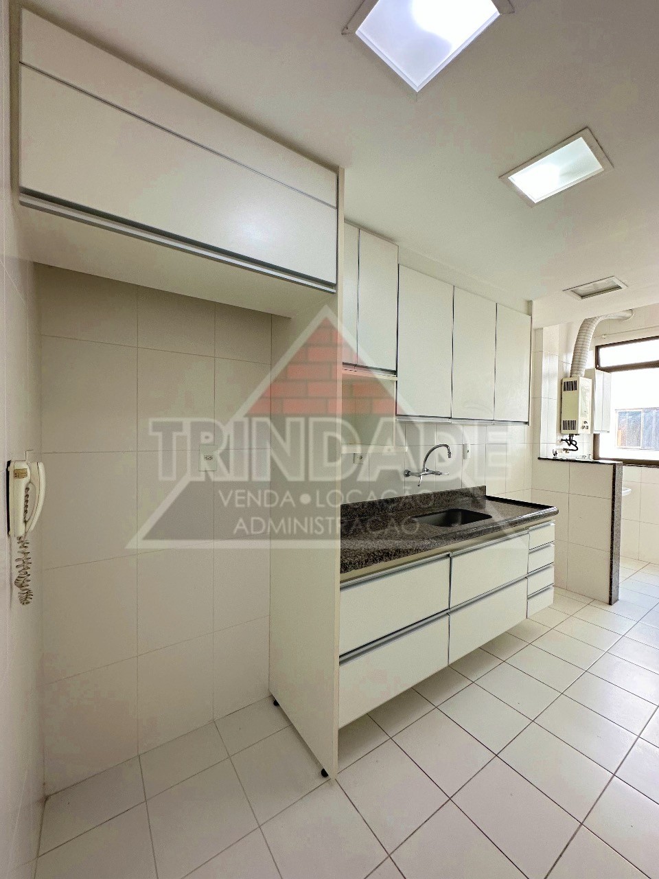 Apartamento à venda com 3 quartos, 91m² - Foto 19