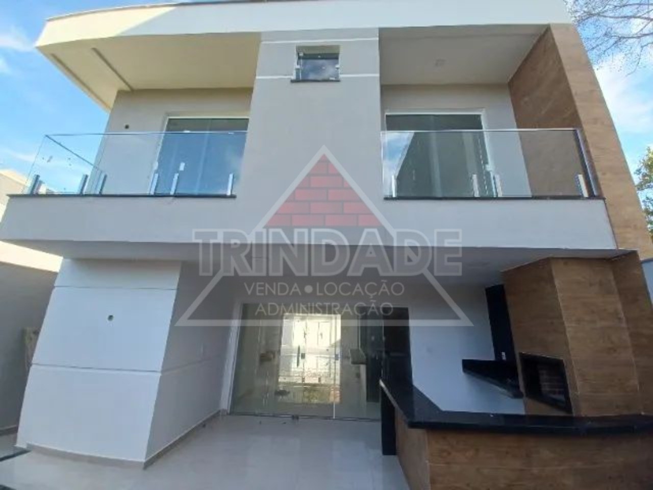 Casa à venda com 3 quartos, 160m² - Foto 2