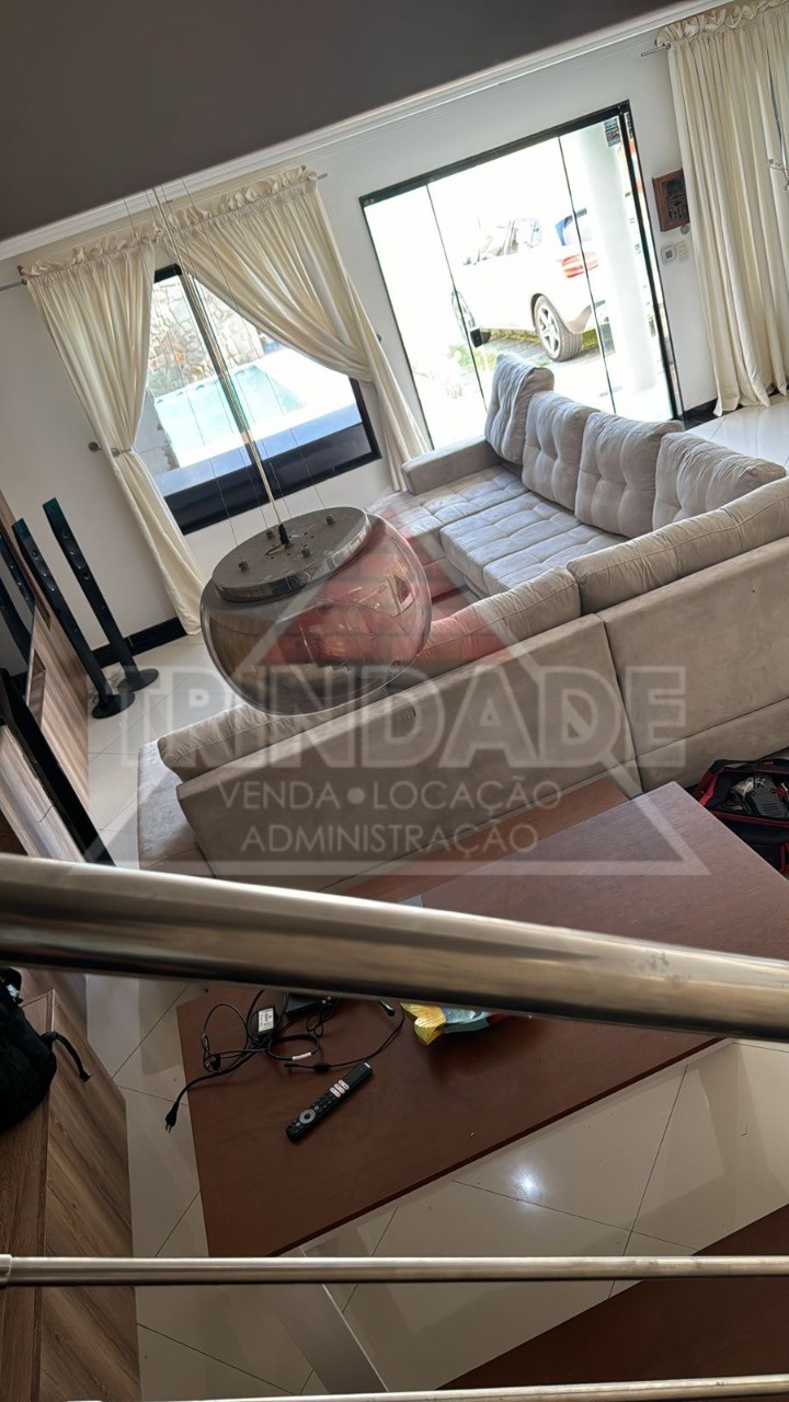 Casa à venda e aluguel com 4 quartos, 300m² - Foto 18