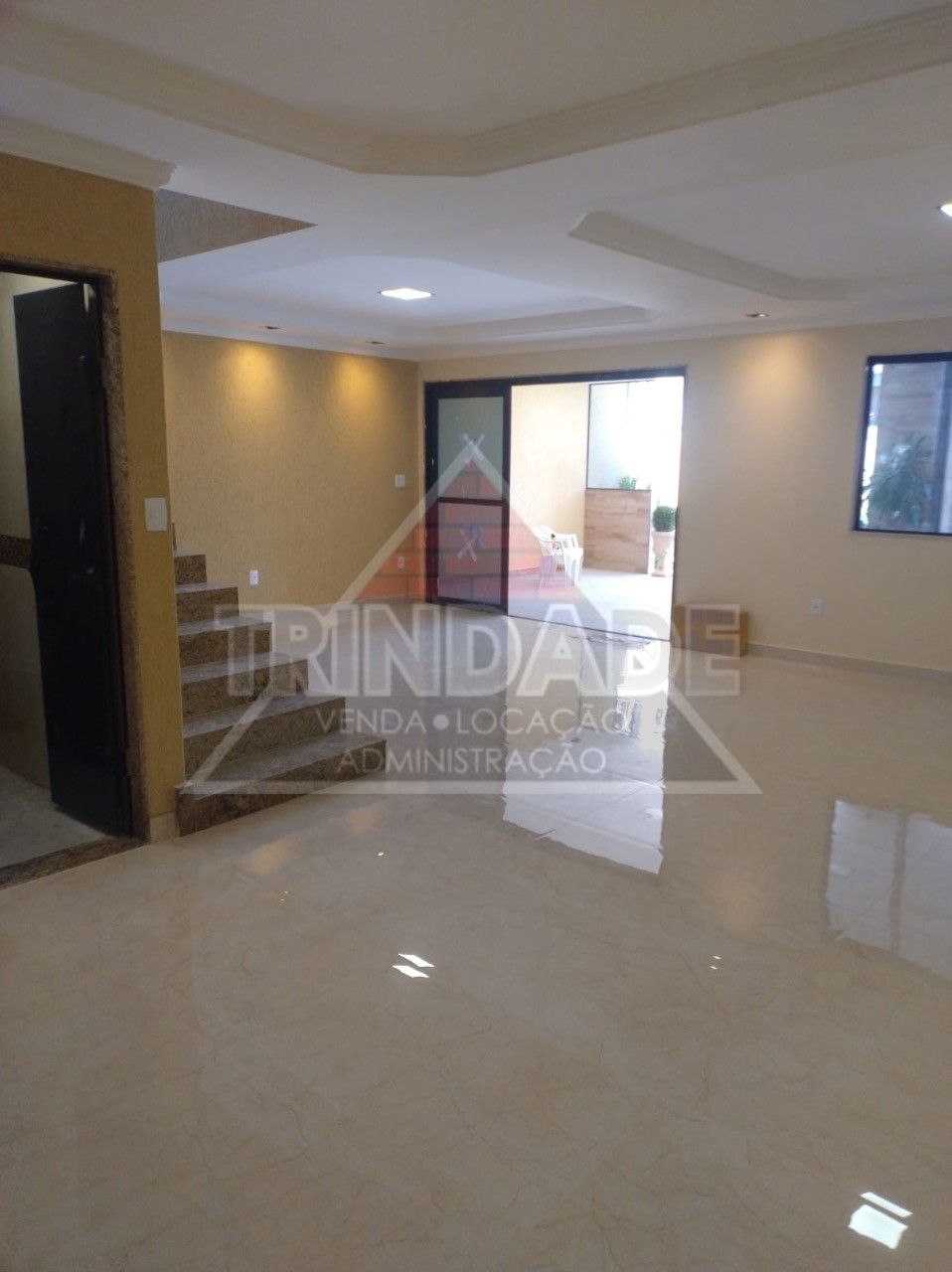 Casa à venda e aluguel com 5 quartos, 500m² - Foto 13