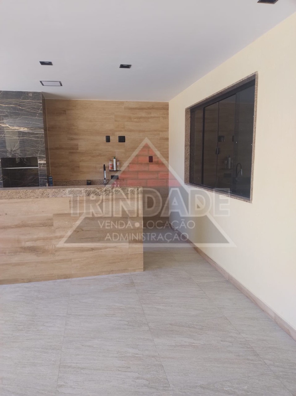 Casa à venda e aluguel com 5 quartos, 500m² - Foto 9