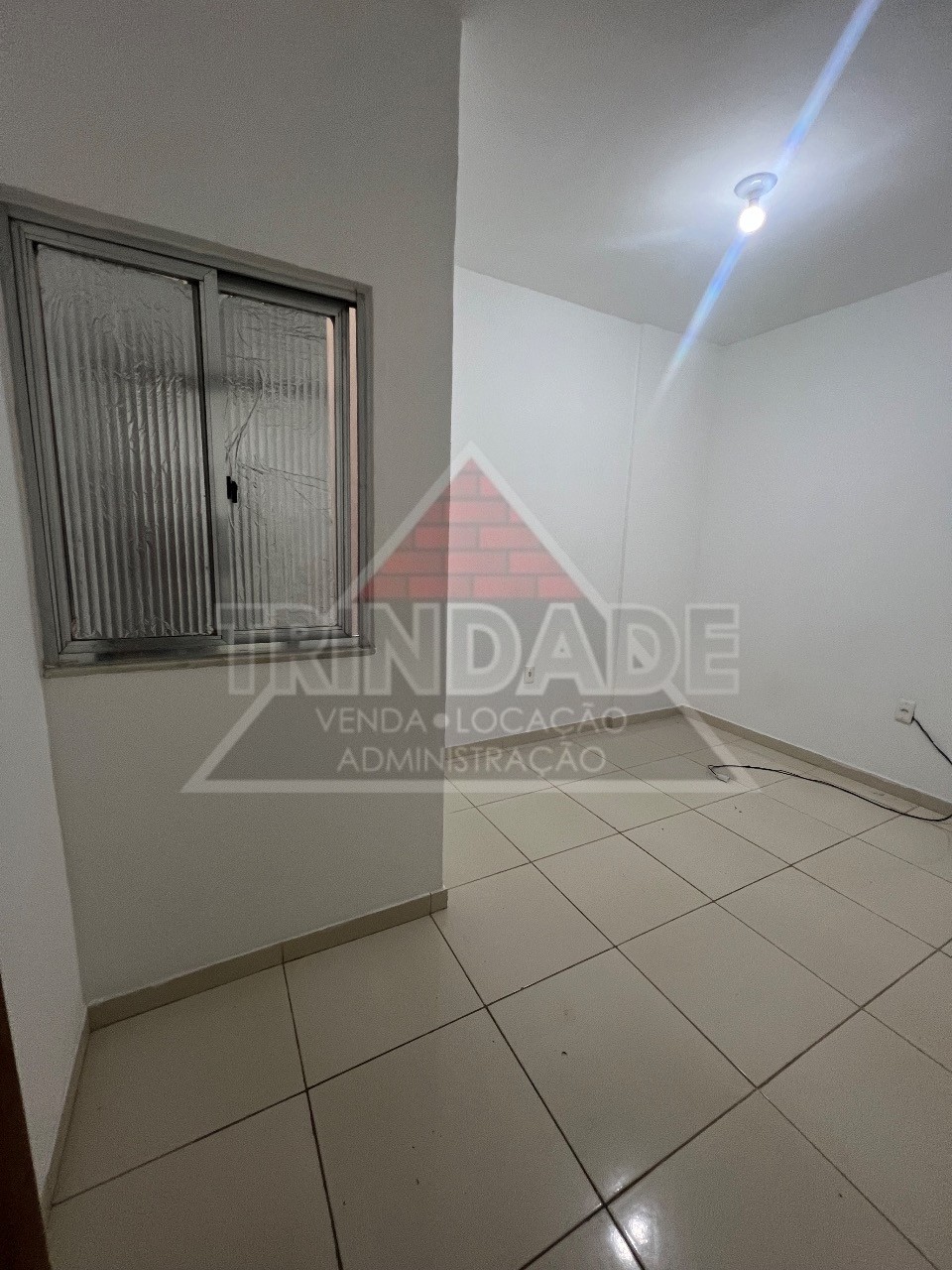 Apartamento para alugar com 2 quartos, 45m² - Foto 11