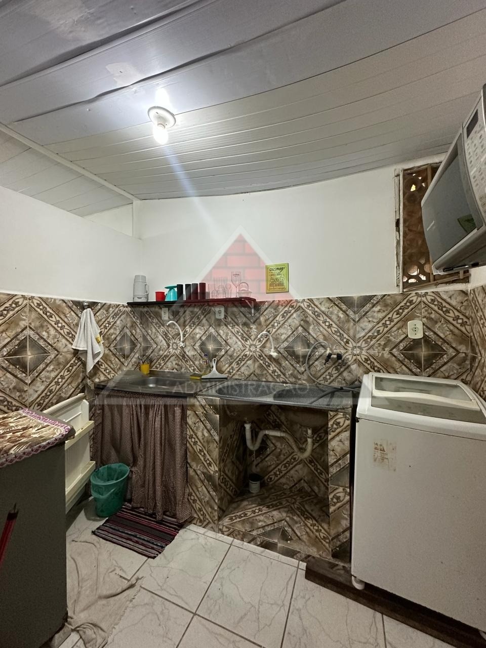 Apartamento à venda e aluguel com 2 quartos, 30m² - Foto 9