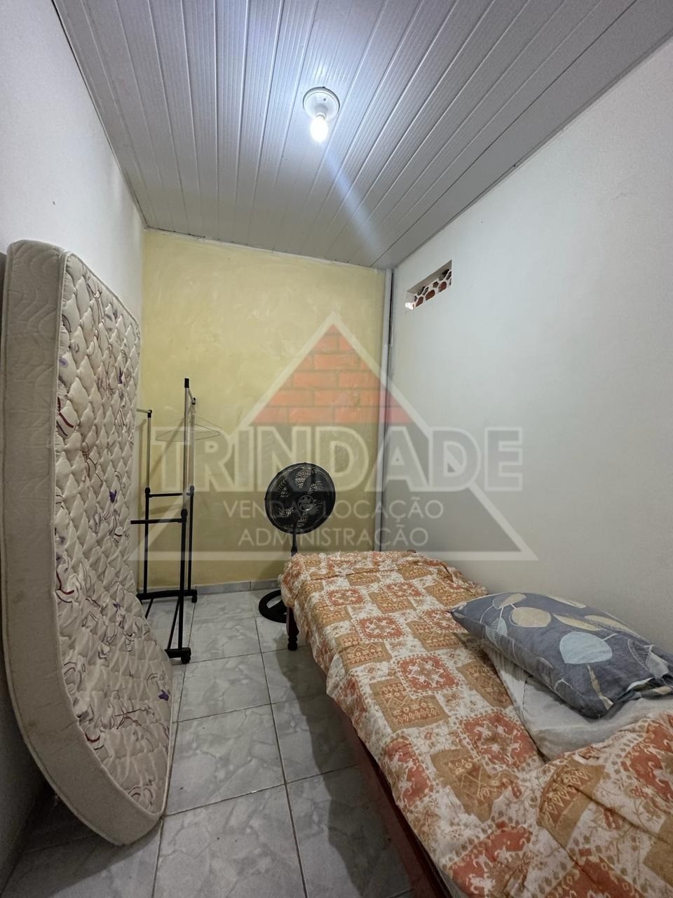 Apartamento à venda e aluguel com 2 quartos, 30m² - Foto 2