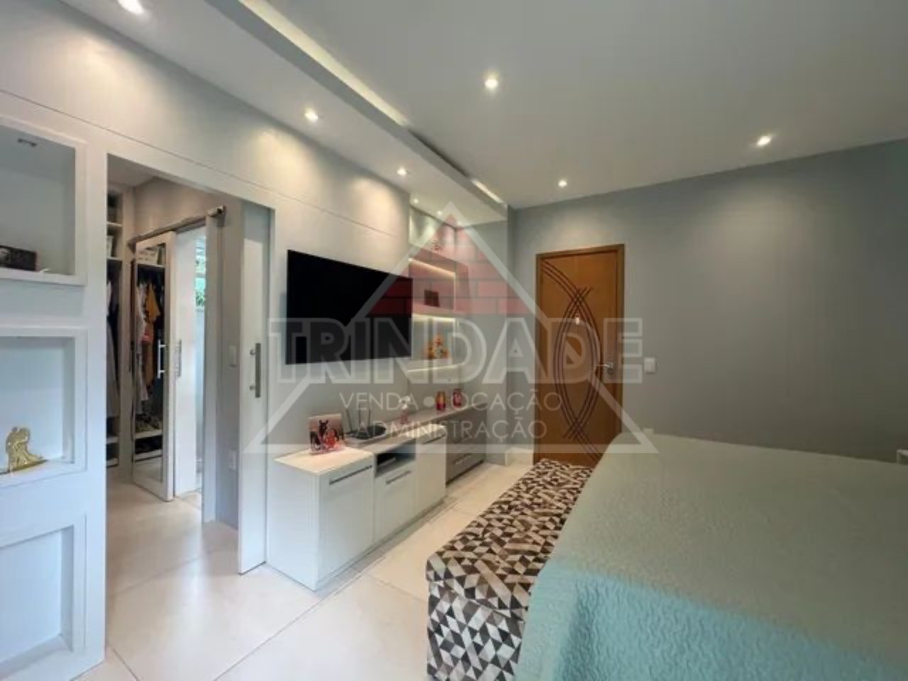 Casa à venda com 3 quartos, 220m² - Foto 17