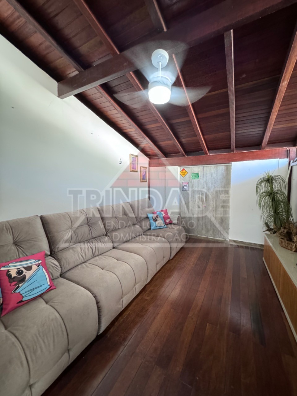 Casa à venda com 3 quartos, 200m² - Foto 31