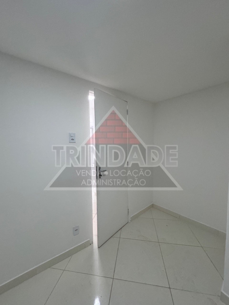 Apartamento à venda com 2 quartos, 45m² - Foto 12