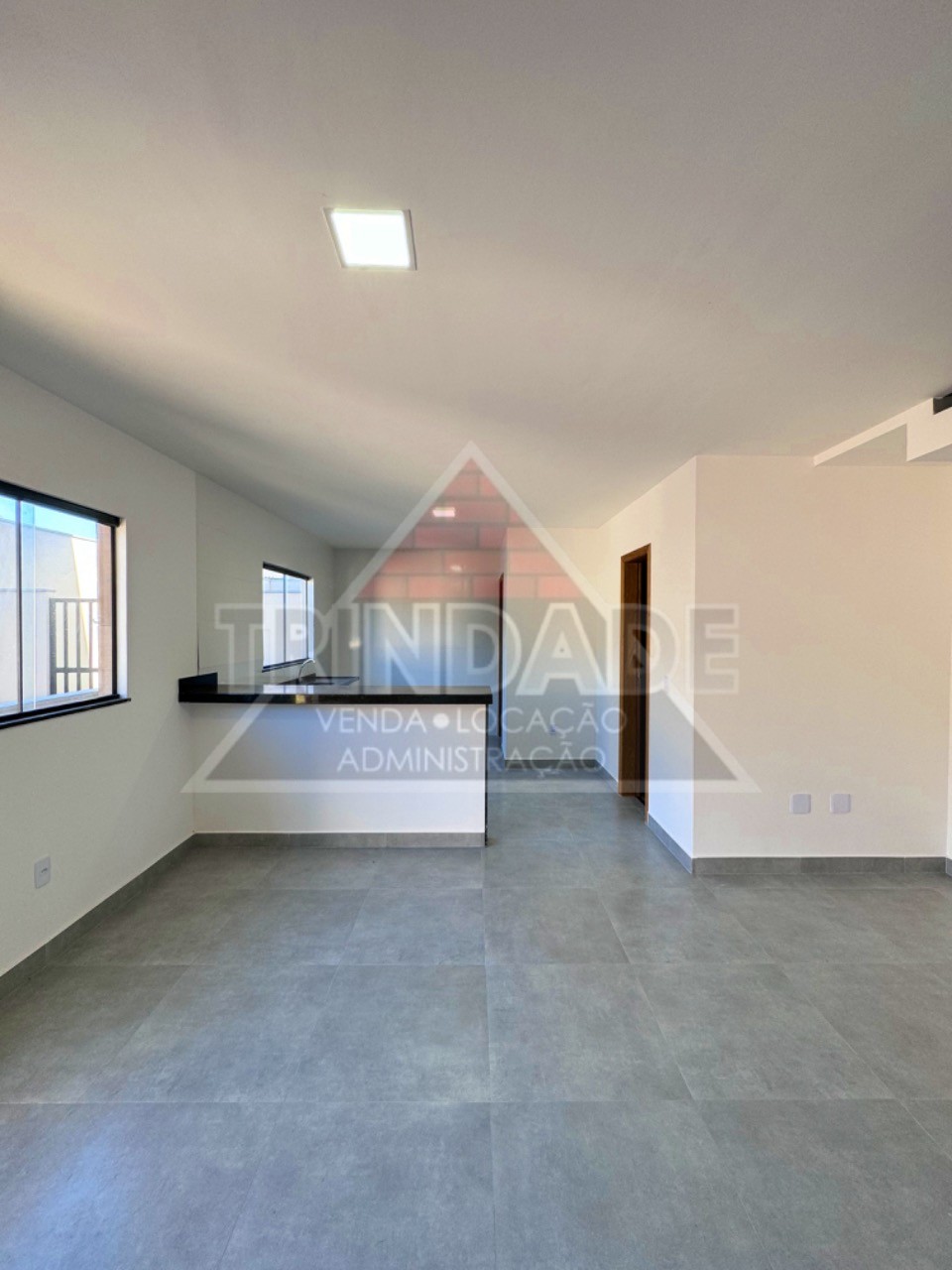 Casa à venda com 2 quartos, 115m² - Foto 8