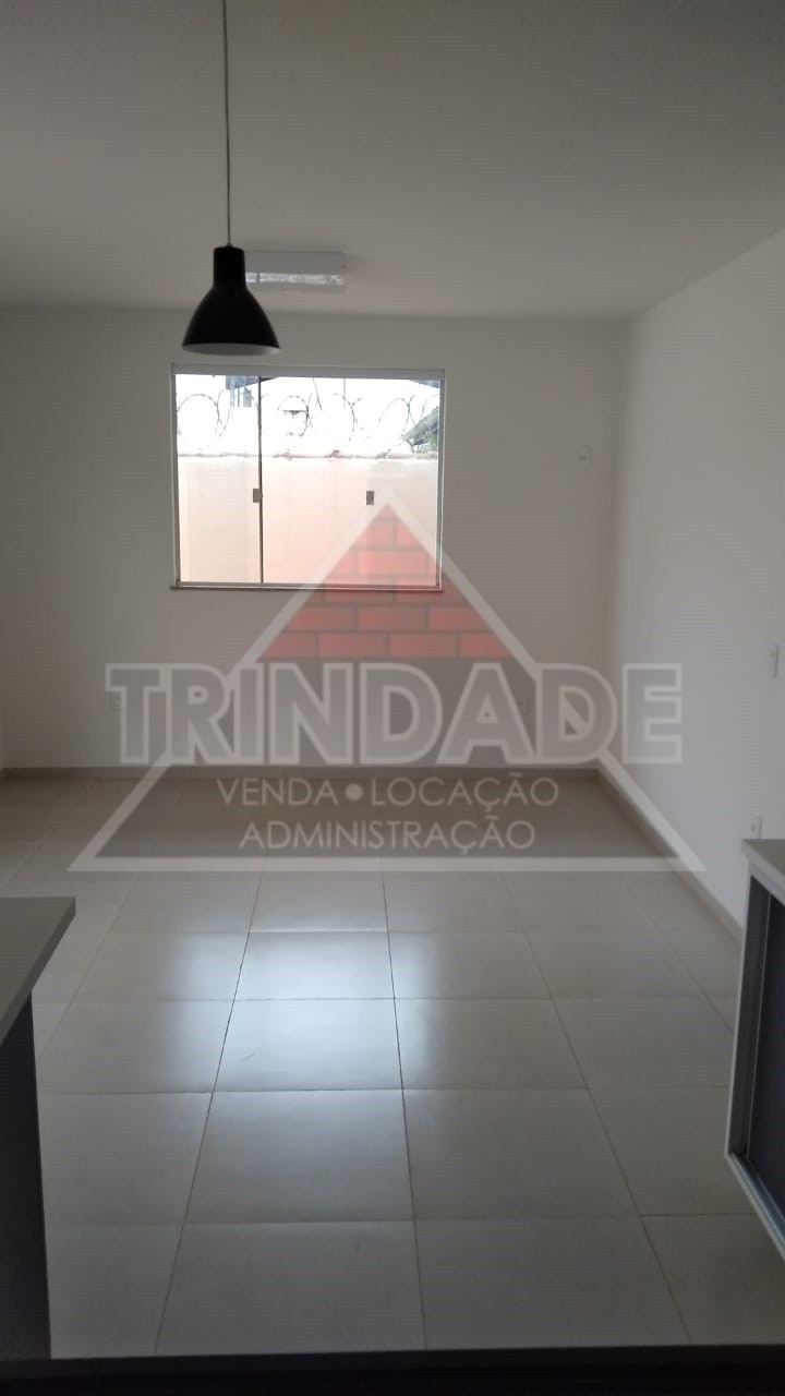 Casa à venda com 3 quartos, 110m² - Foto 9