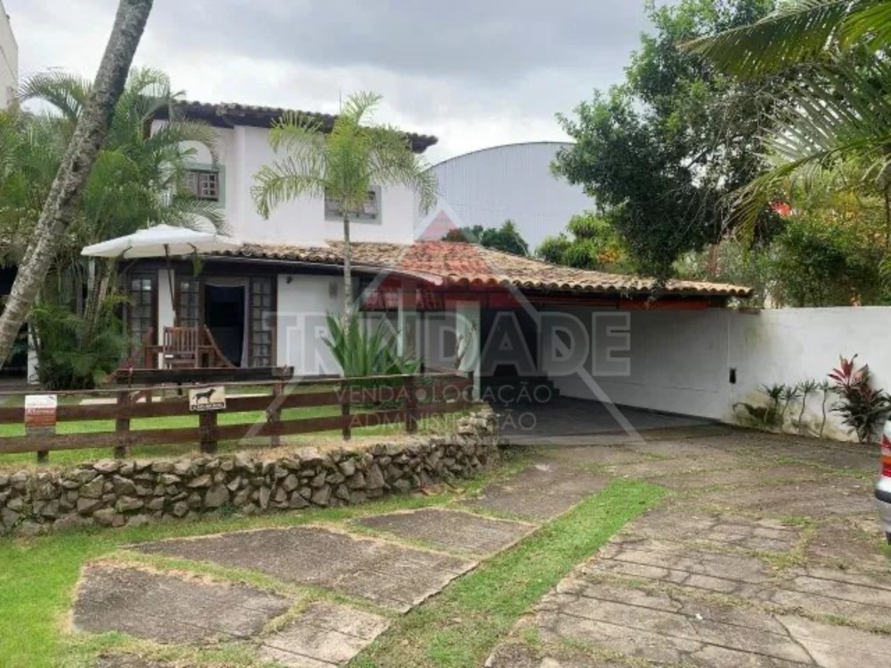 Casa à venda com 5 quartos, 600m² - Foto 4