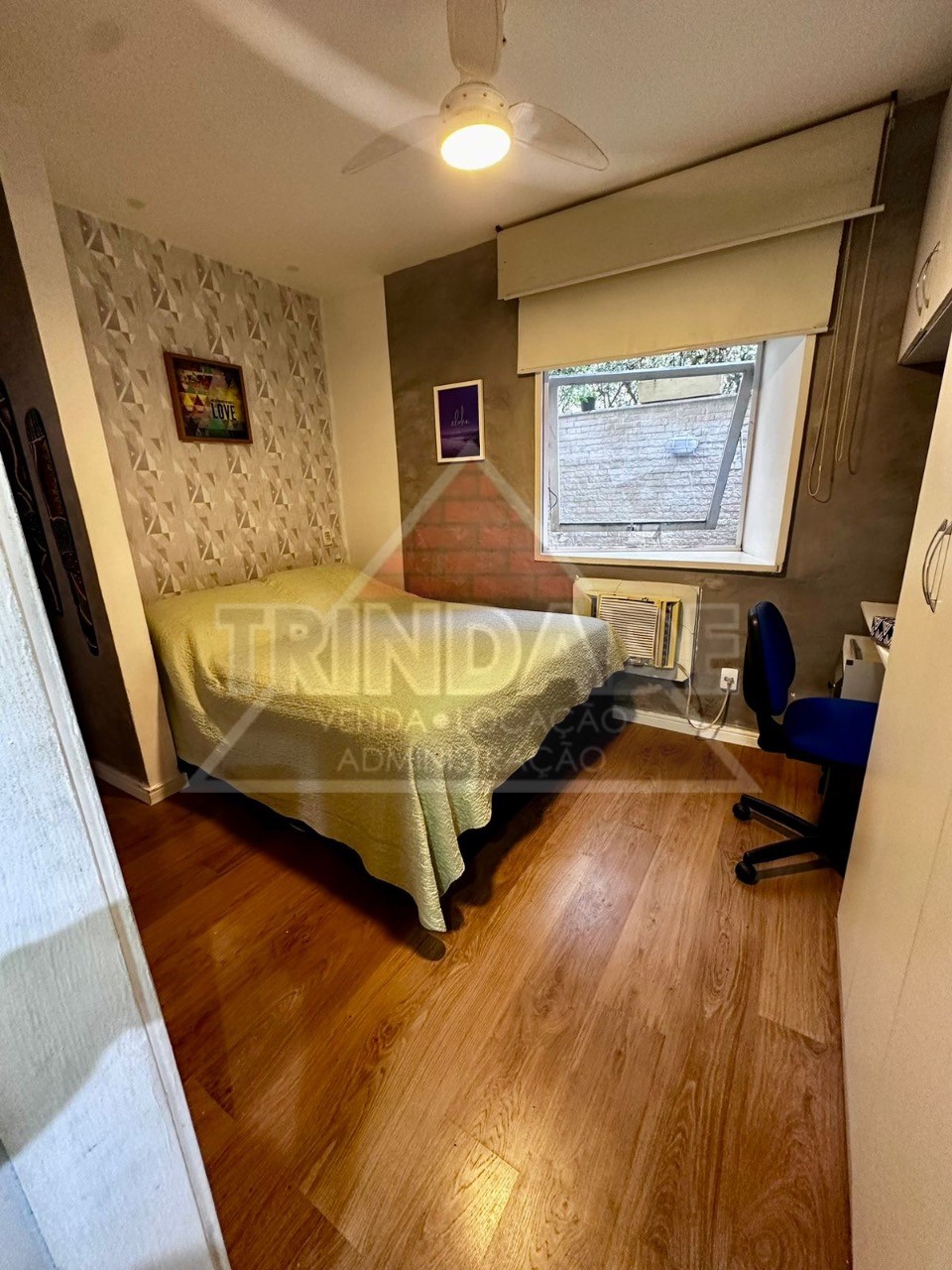 Casa à venda com 3 quartos, 130m² - Foto 1