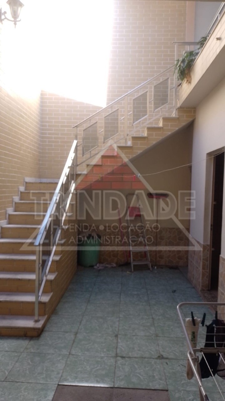 Casa à venda com 2 quartos, 269m² - Foto 5