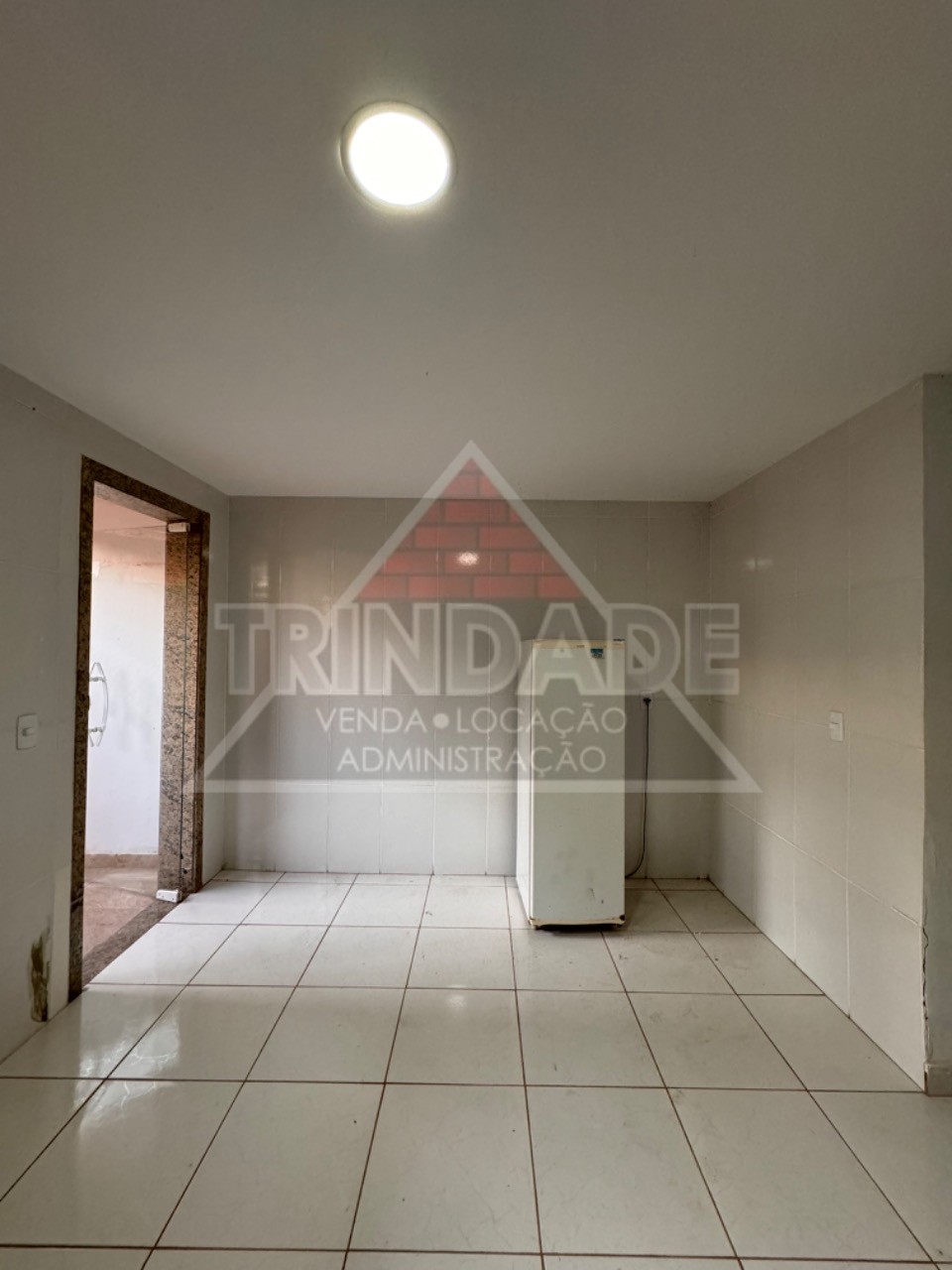 Casa à venda com 2 quartos, 120m² - Foto 25