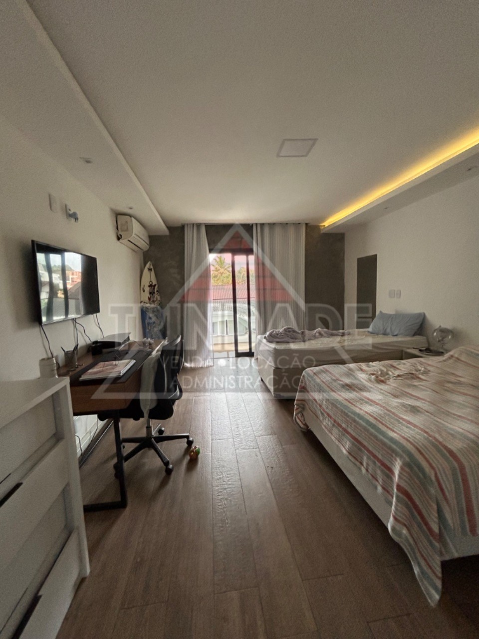 Casa à venda com 4 quartos, 400m² - Foto 22