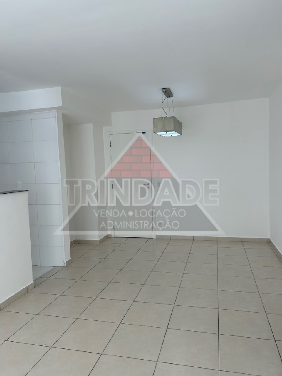 Apartamento à venda com 2 quartos, 62m² - Foto 2