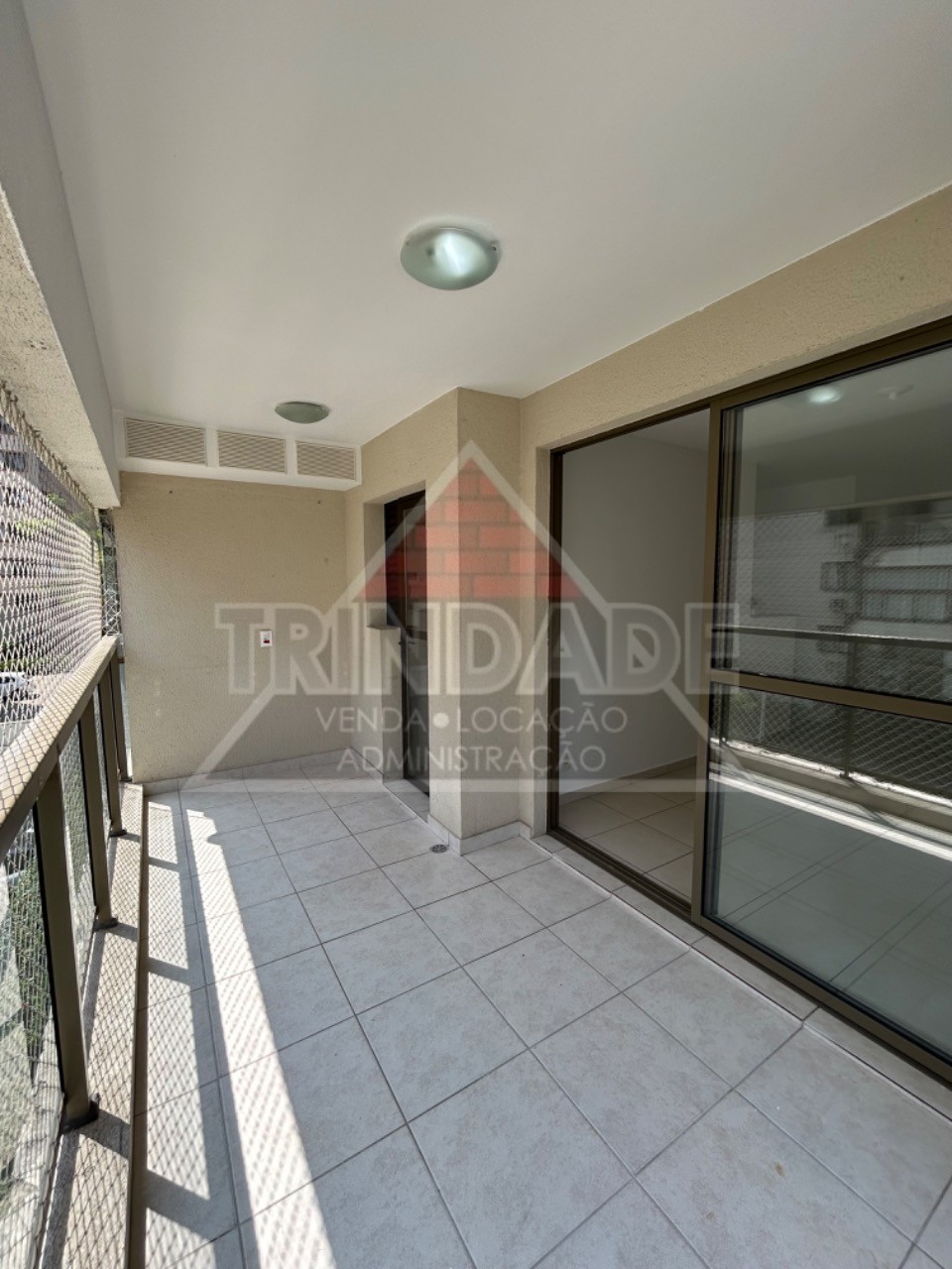 Apartamento à venda com 2 quartos, 62m² - Foto 6