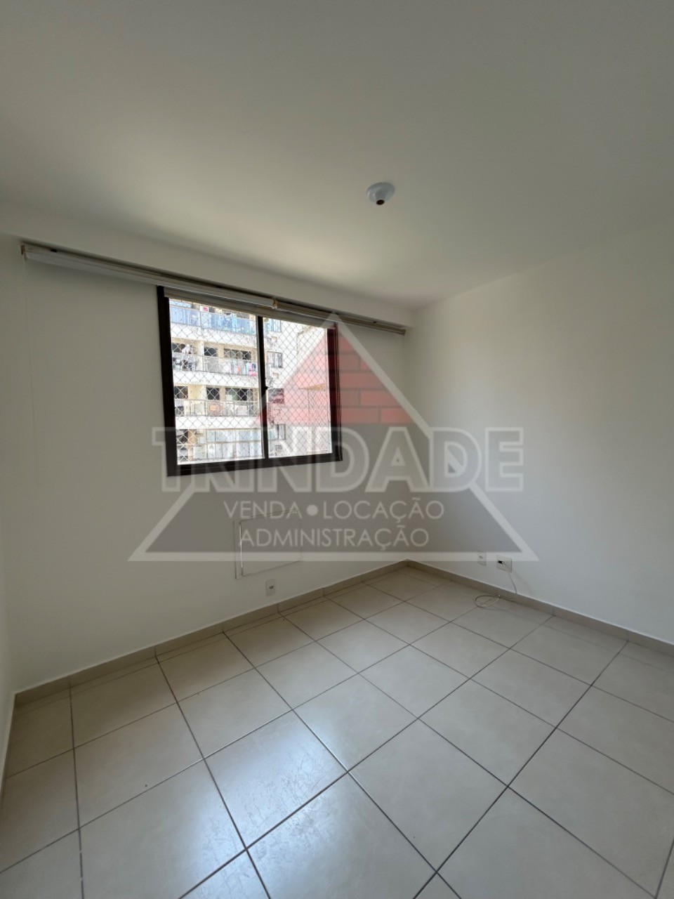 Apartamento à venda com 2 quartos, 62m² - Foto 9