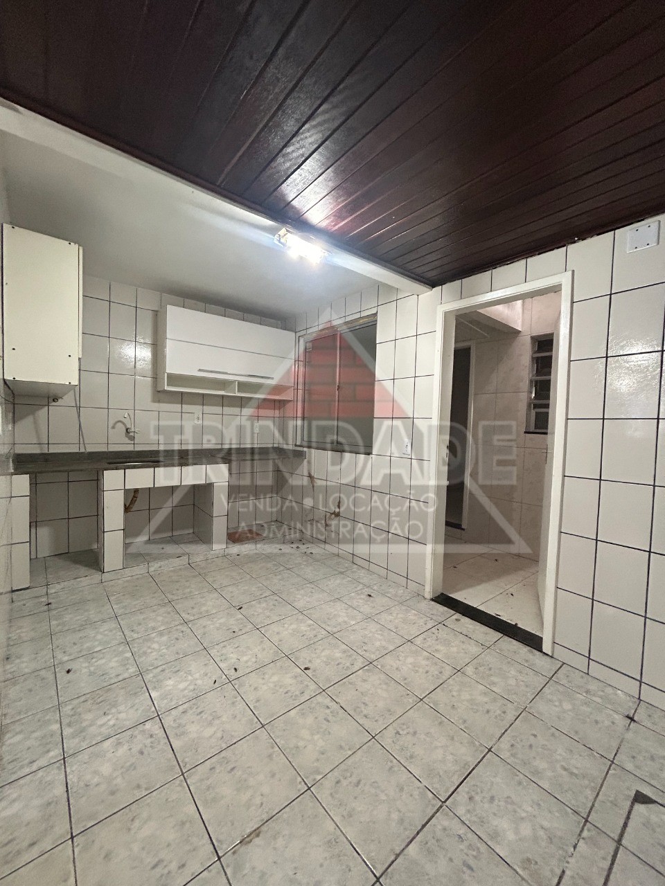 Casa para alugar com 3 quartos, 120m² - Foto 12