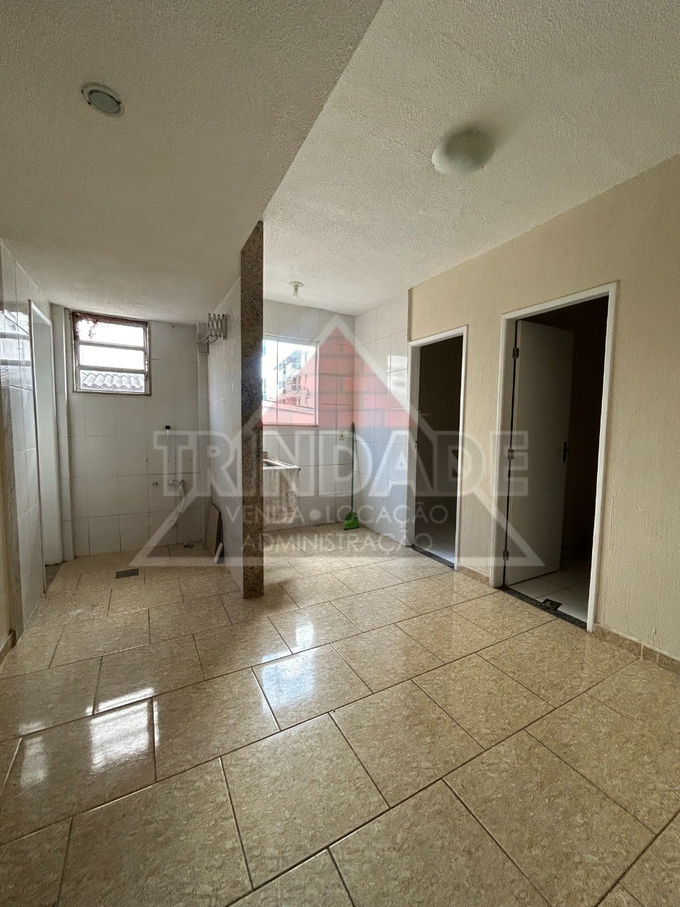 Apartamento para alugar com 2 quartos, 35m² - Foto 2