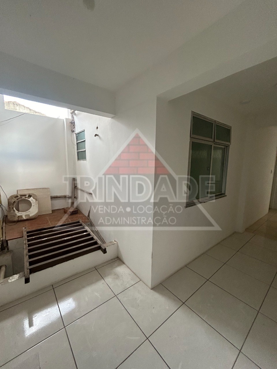 Casa para alugar com 3 quartos, 120m² - Foto 13