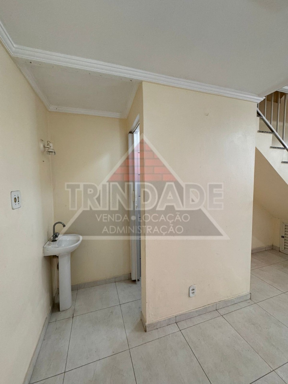 Casa à venda com 2 quartos, 240m² - Foto 22