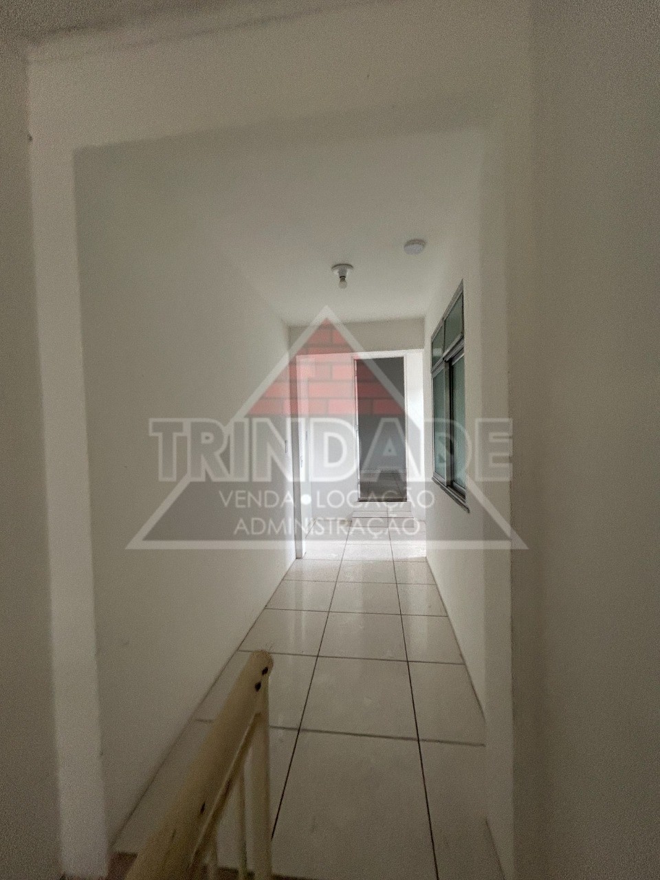 Casa para alugar com 3 quartos, 120m² - Foto 11