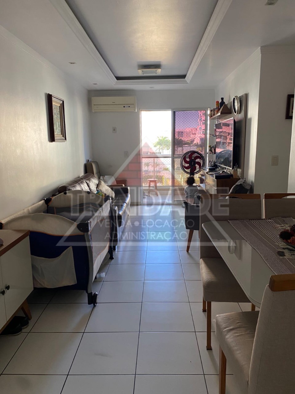 Apartamento à venda com 3 quartos, 75m² - Foto 3