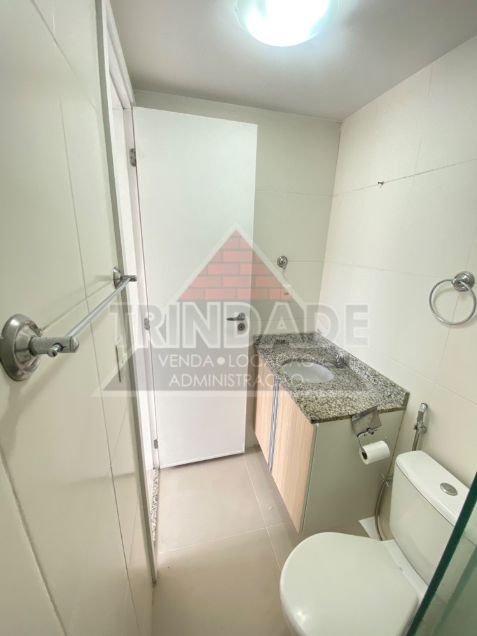 Apartamento para alugar com 3 quartos, 87m² - Foto 29