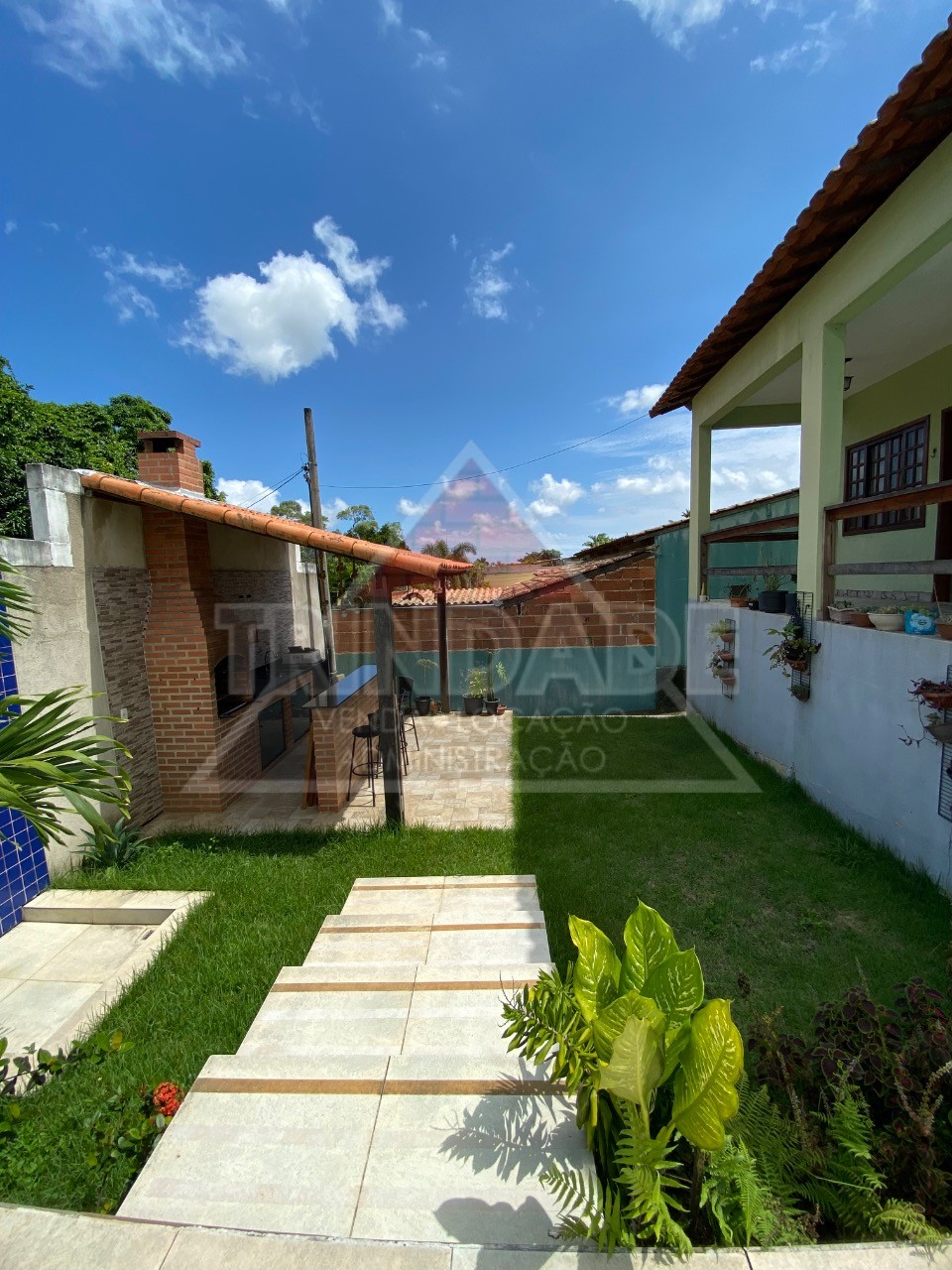 Casa à venda com 1 quarto, 400m² - Foto 6