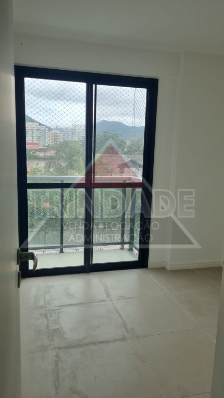 Apartamento para alugar com 3 quartos, 87m² - Foto 11